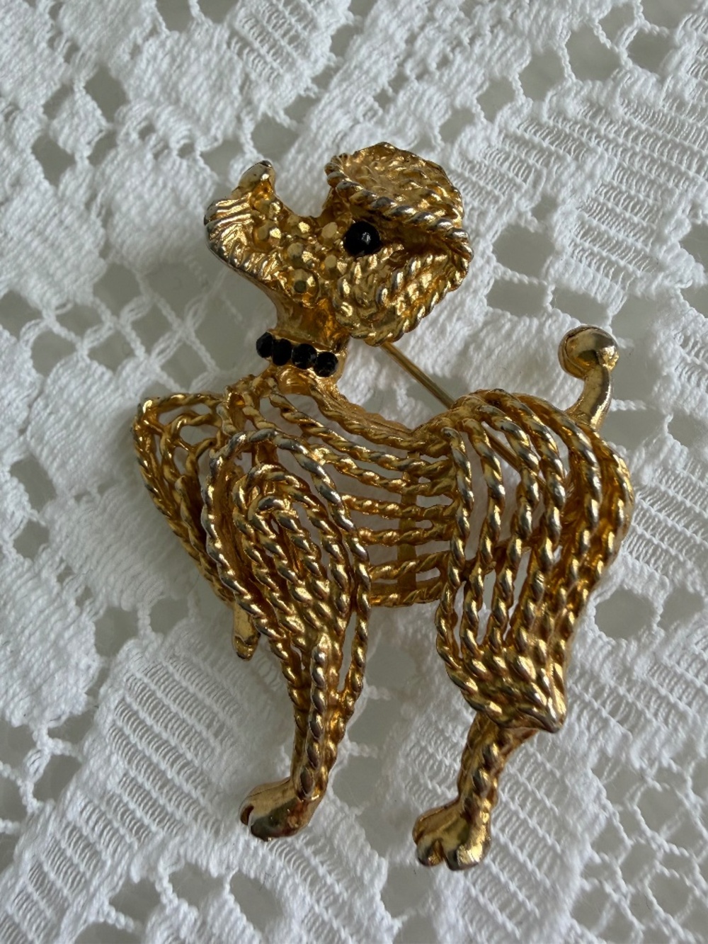Adorable Vintage Gold Tone Poodle Brooch